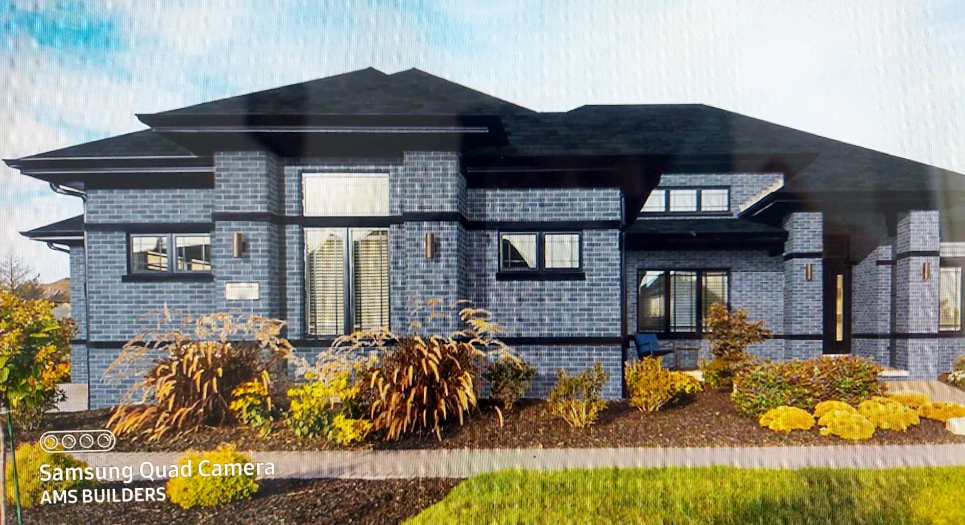 12326818 Property Photo 1