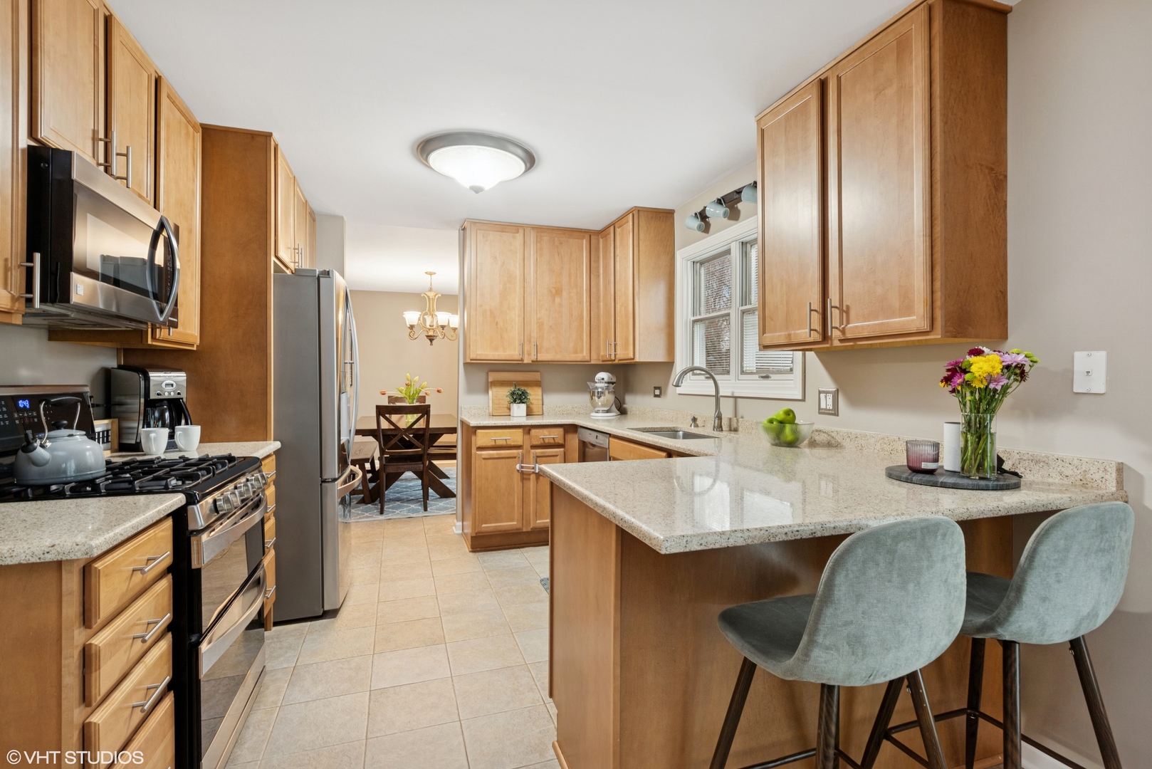 12 Lindon Lane Property Photo 6
