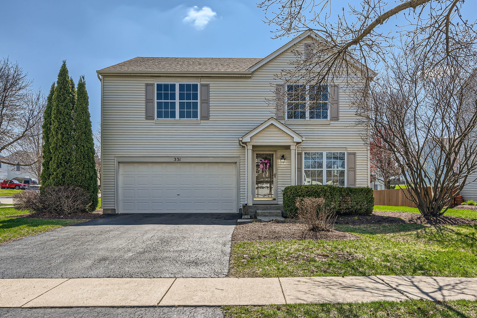 331 Gainsborough Drive Property Photo