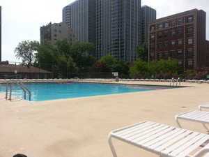 4343 N Clarendon Avenue 1113 Property Photo 6