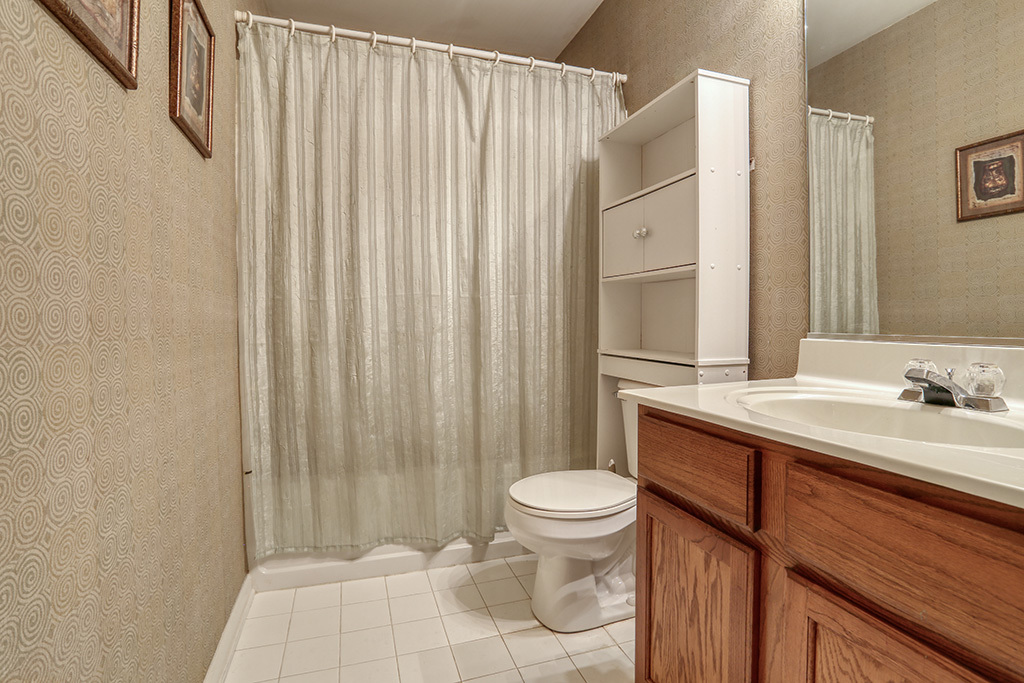 3901 Mohican Ct Property Photo 12