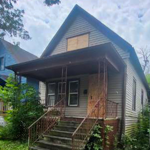 10616 S Lafayette Avenue Property Photo 1