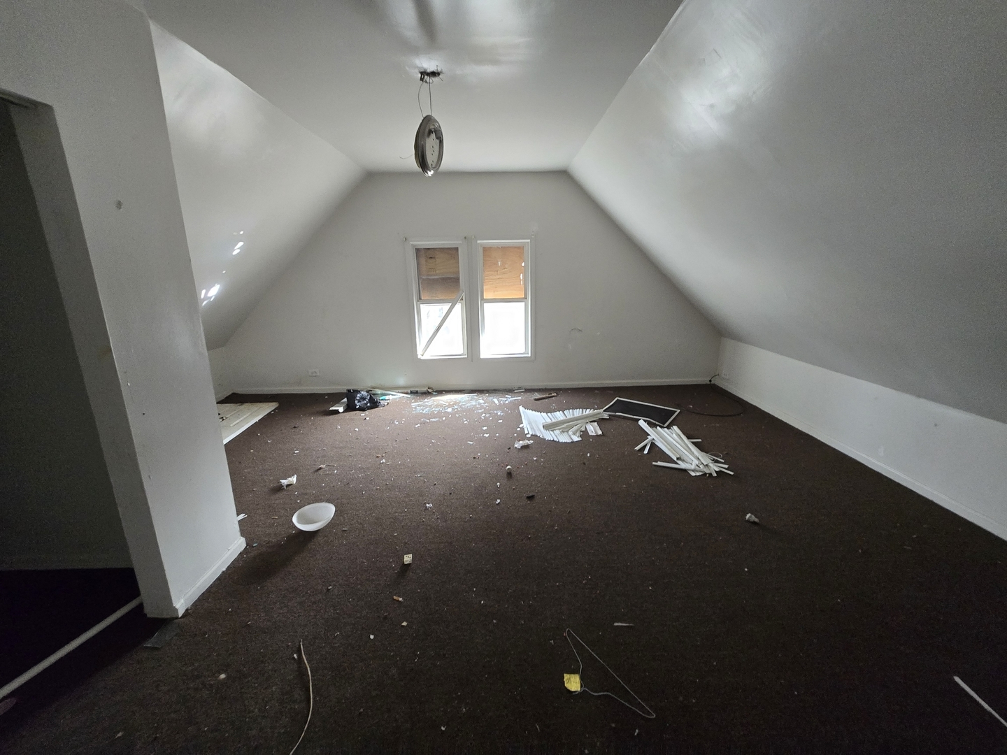 10616 S Lafayette Avenue Property Photo 15