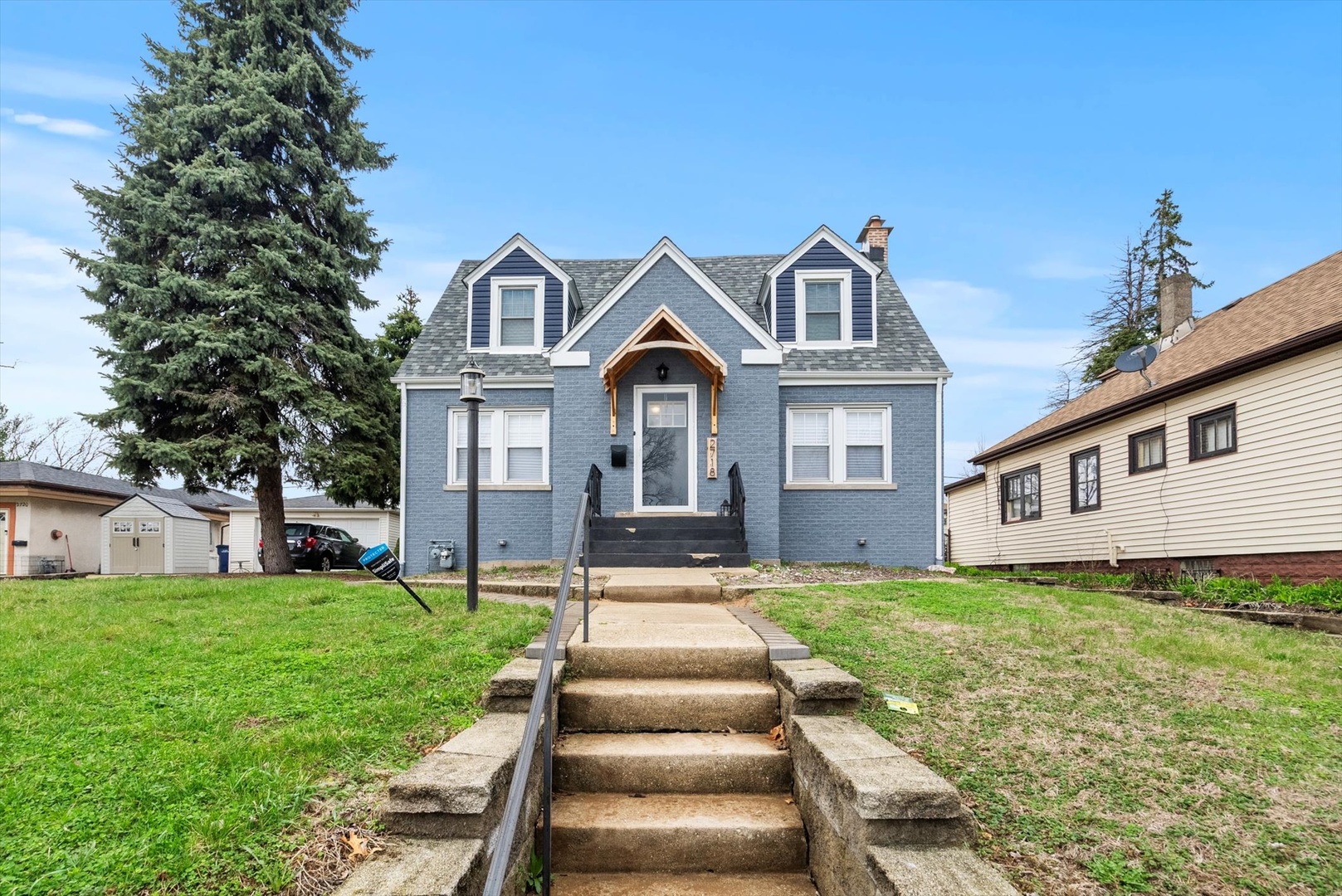 2718 W 96th Place Property Photo