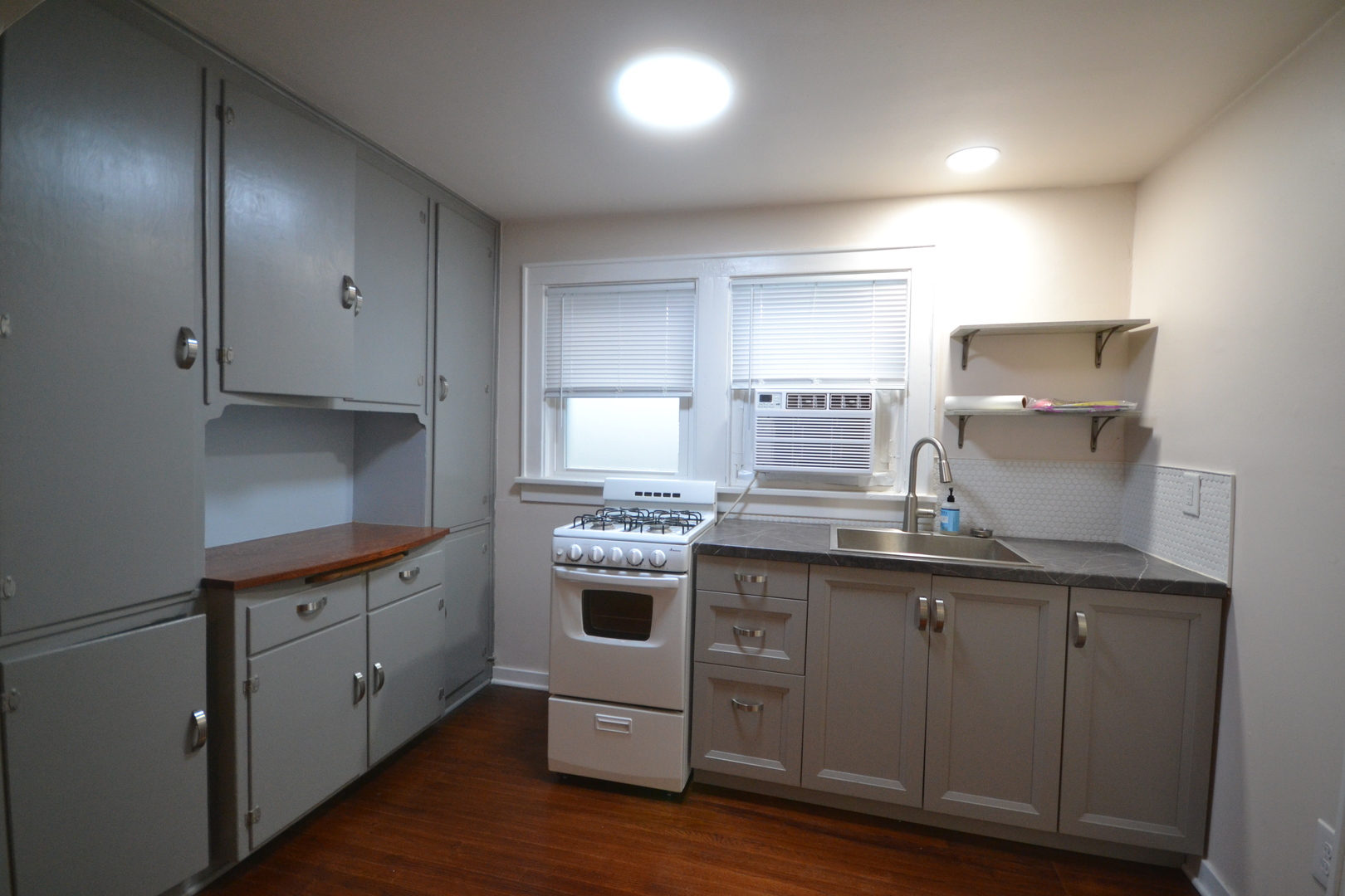 705 N 6th Street Property Photo 4