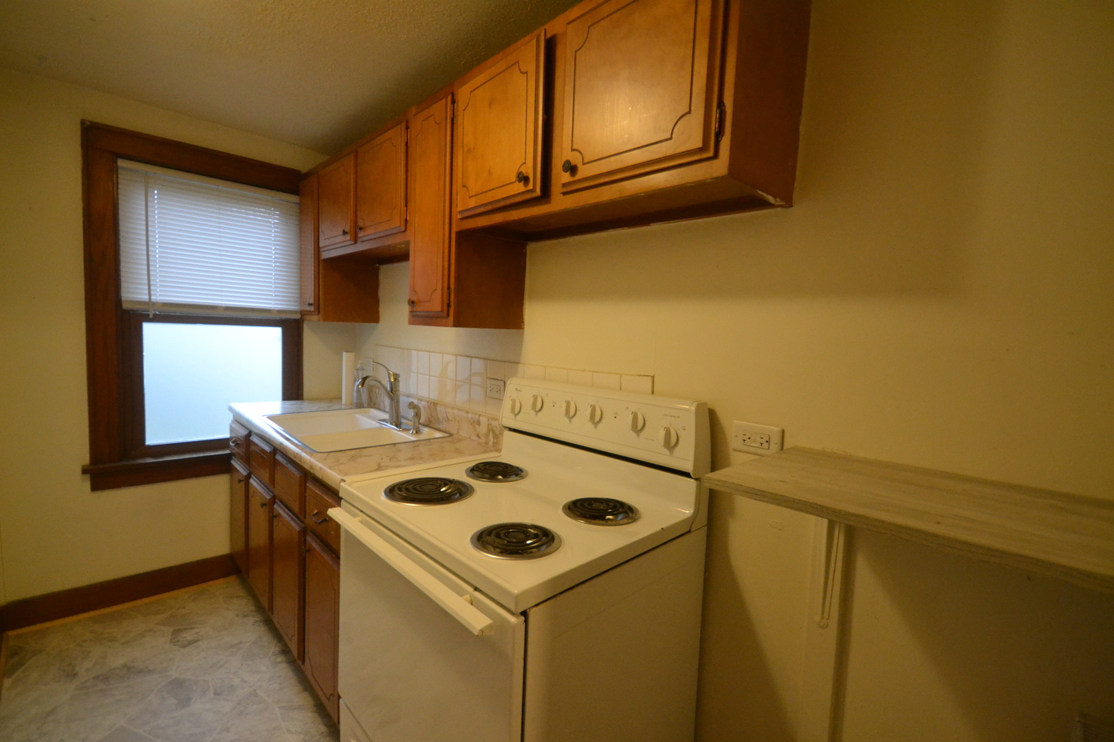 705 N 6th Street Property Photo 9