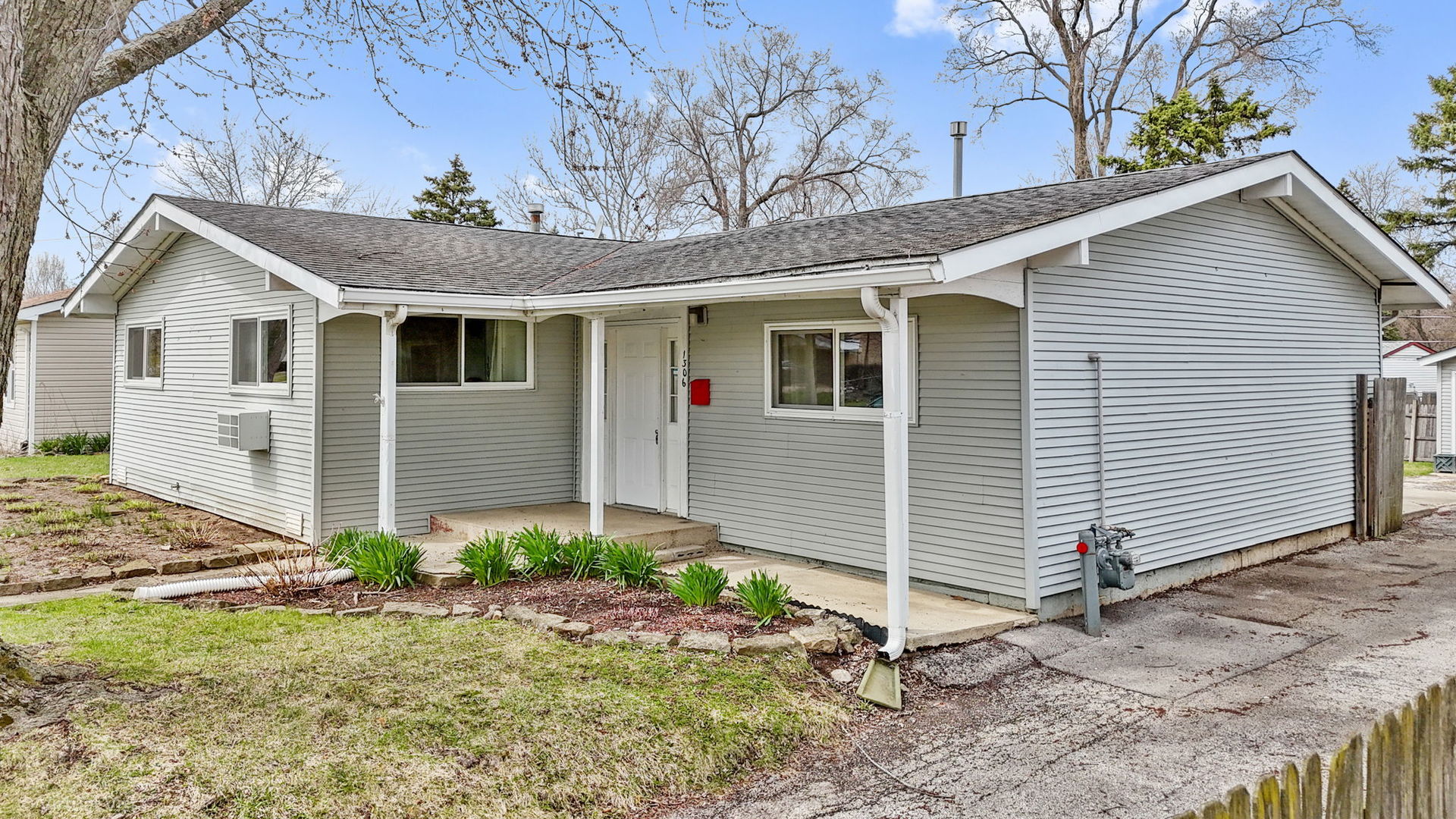 1306 Highland Avenue Property Photo