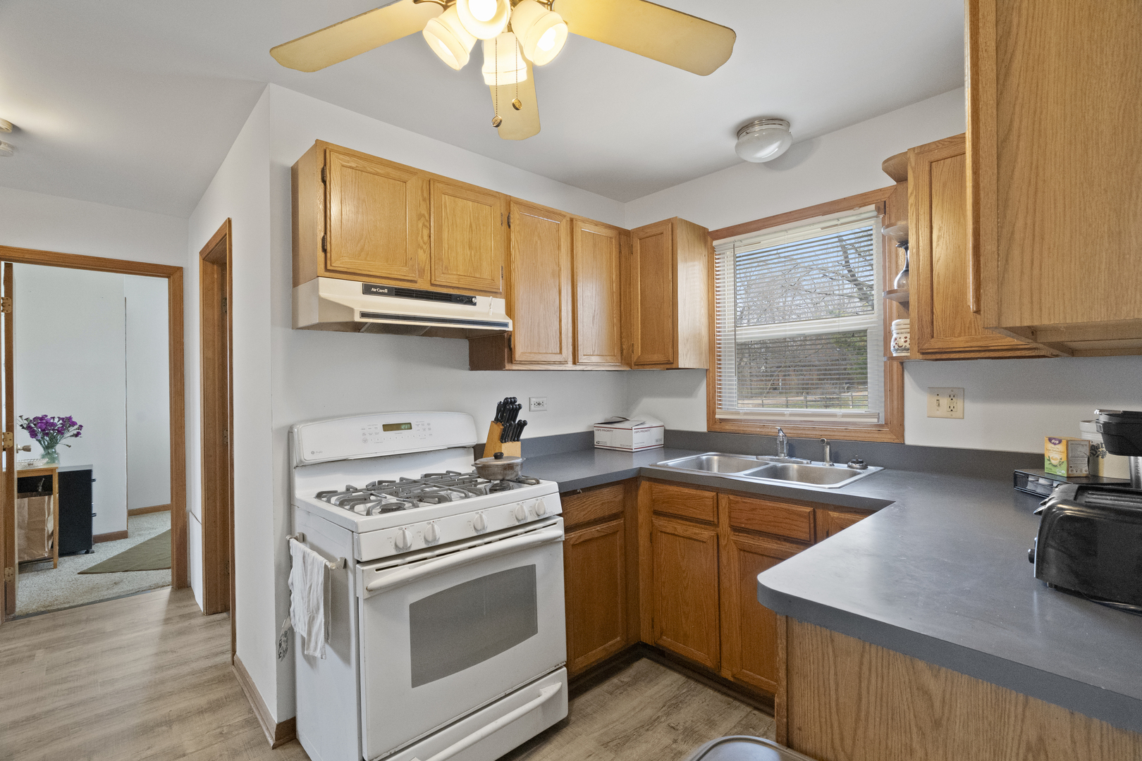 37115 N Sistina Avenue Property Photo 5