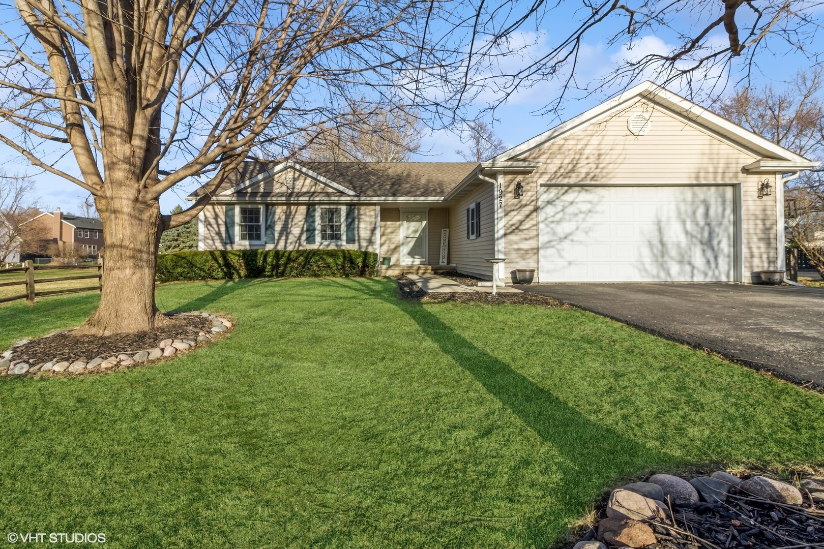 1927 Suzy Street Property Photo
