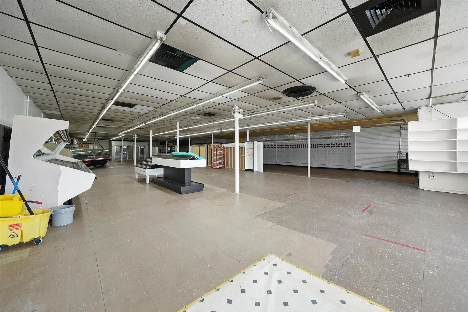 6309 W Grand Avenue Property Photo 5