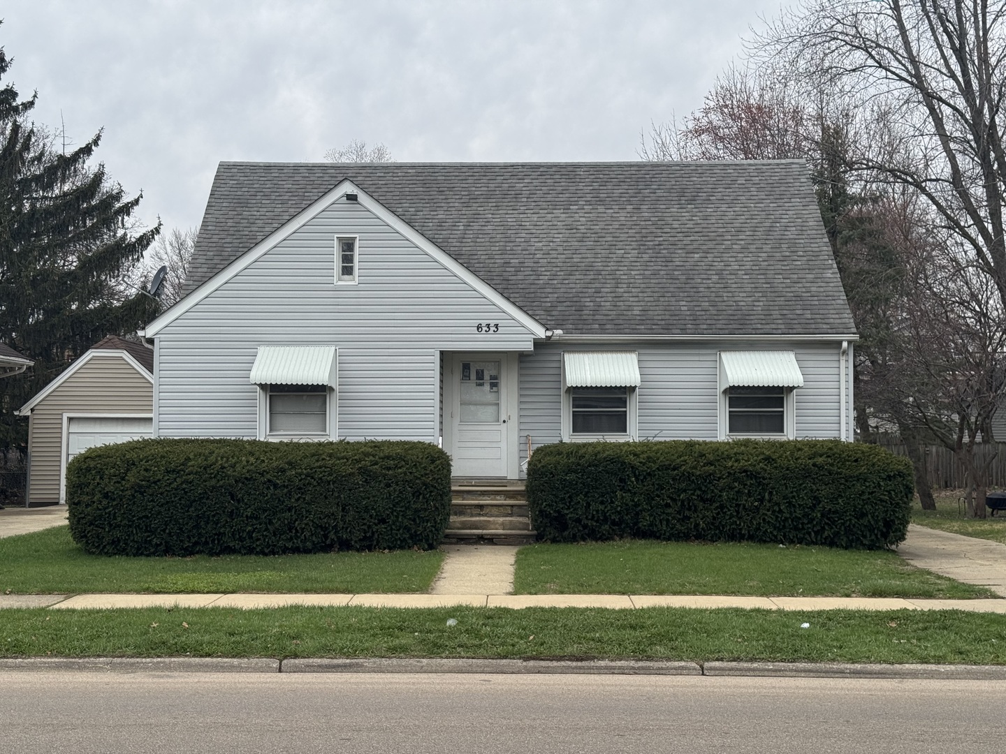 633 S Union Street Property Photo