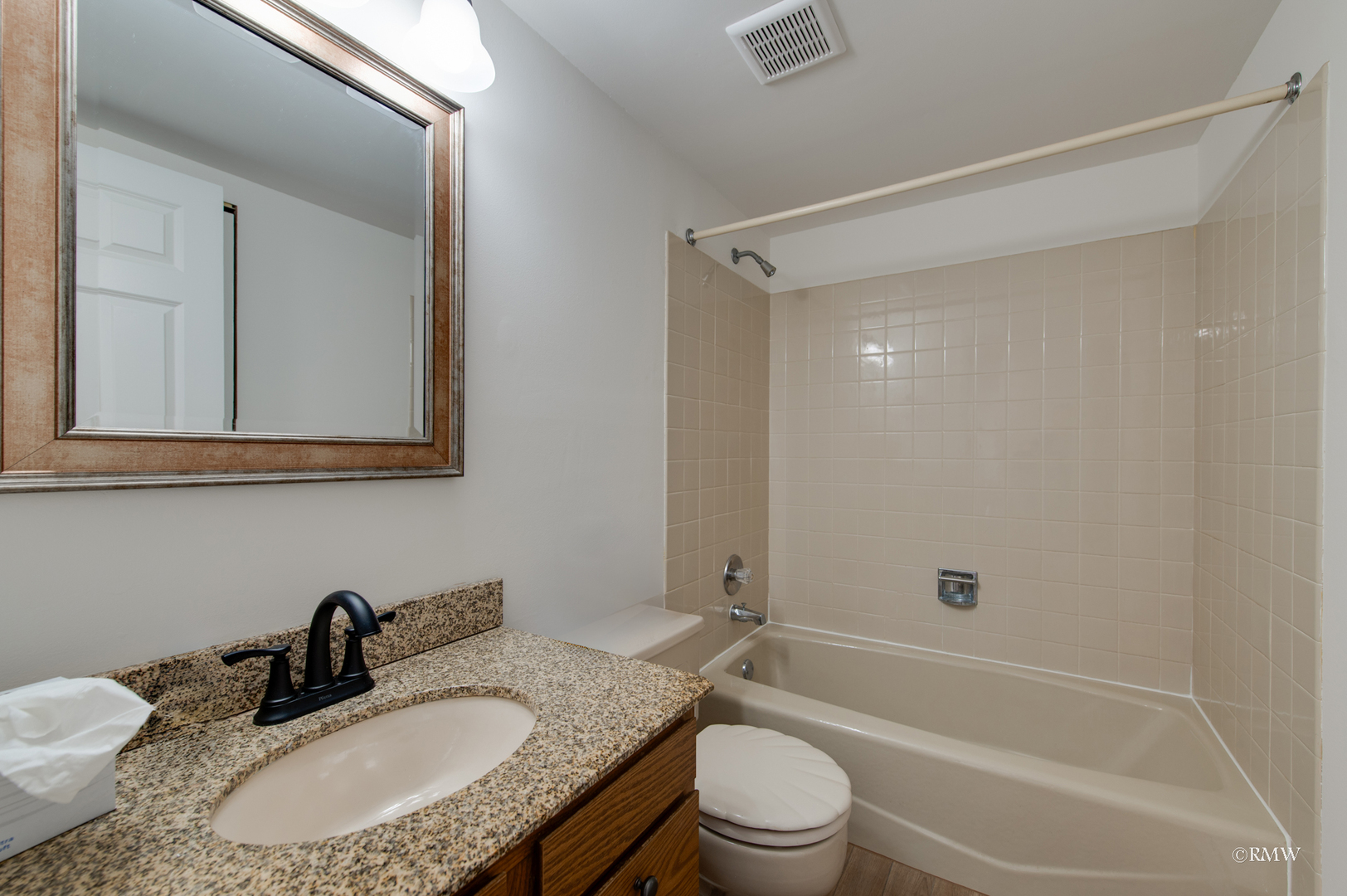 631 N Briar Hill Lane 2 Property Photo 11