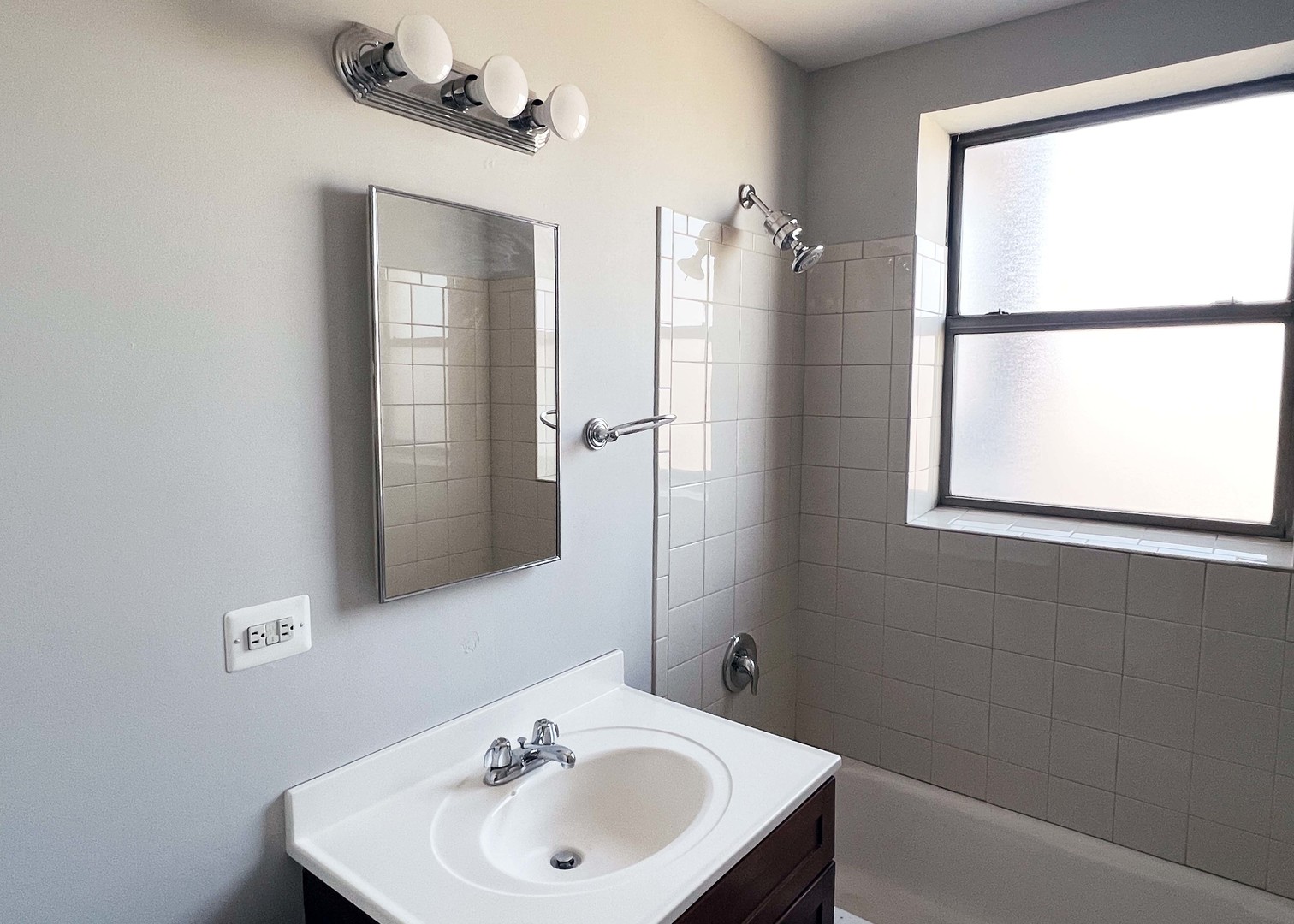 6143 S Woodlawn Avenue 1 Property Photo 11