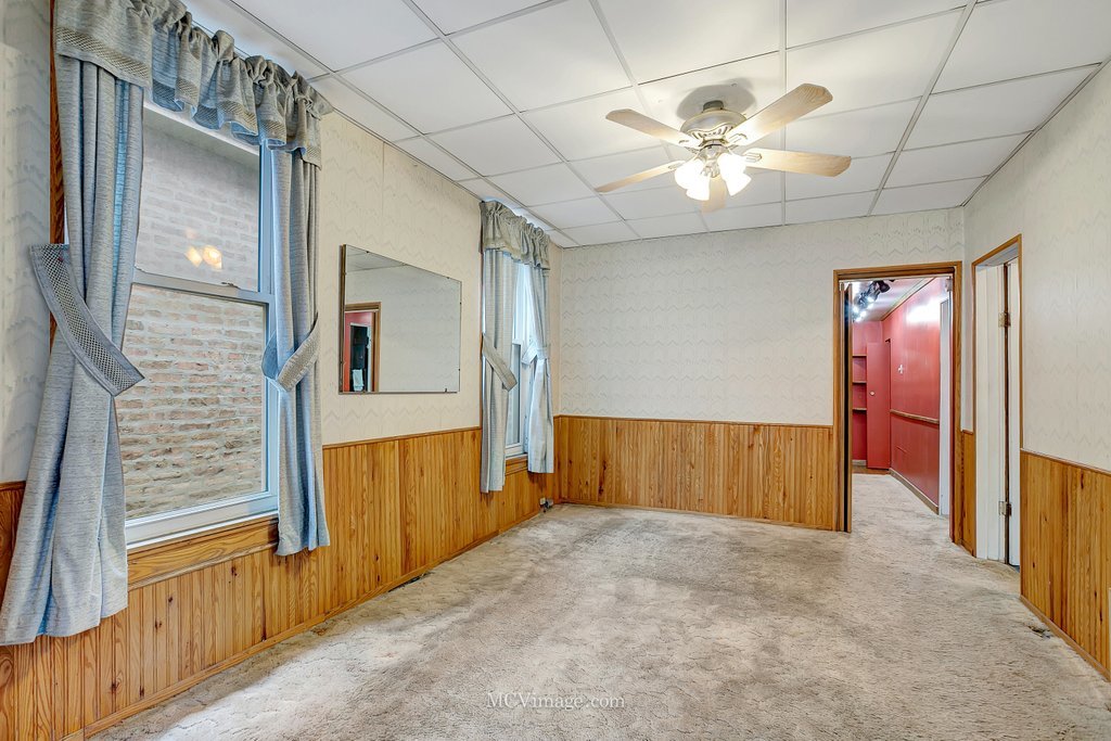 3316 S Union Avenue Property Photo 5