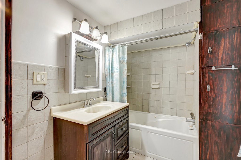 3316 S Union Avenue Property Photo 11