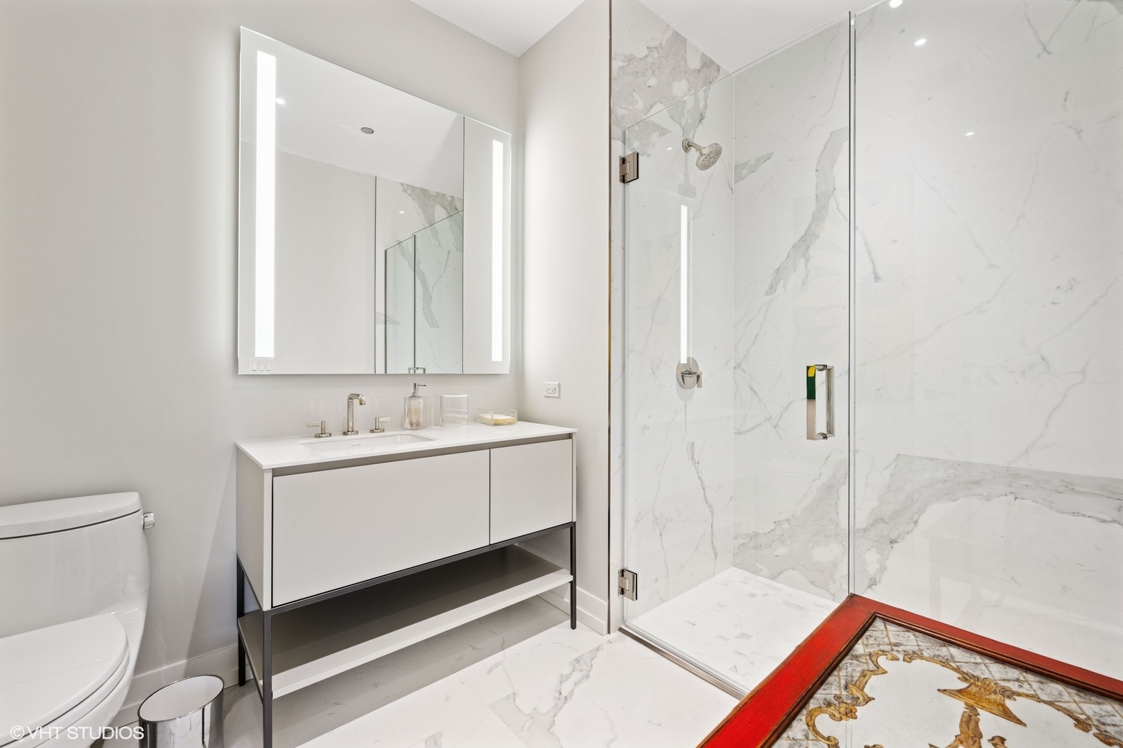 14 W Superior Street 4403 Property Photo 19