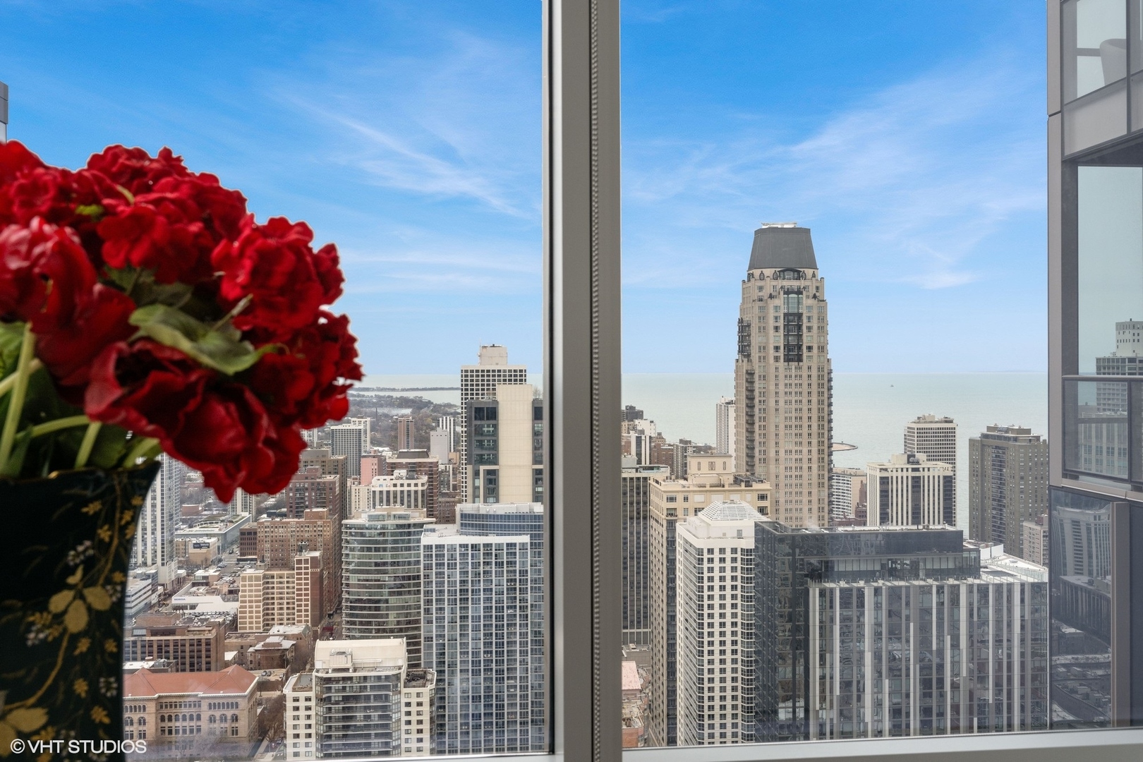 14 W Superior Street 4403 Property Photo 20