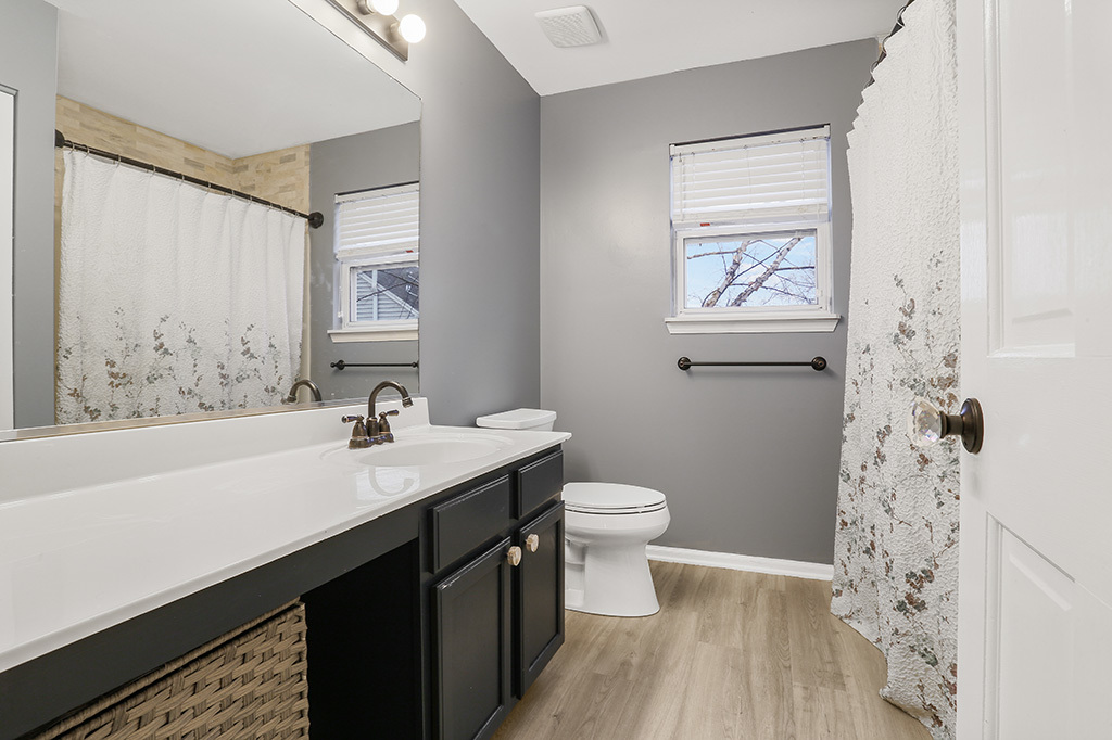 1800 Westbrook Court Property Photo 15