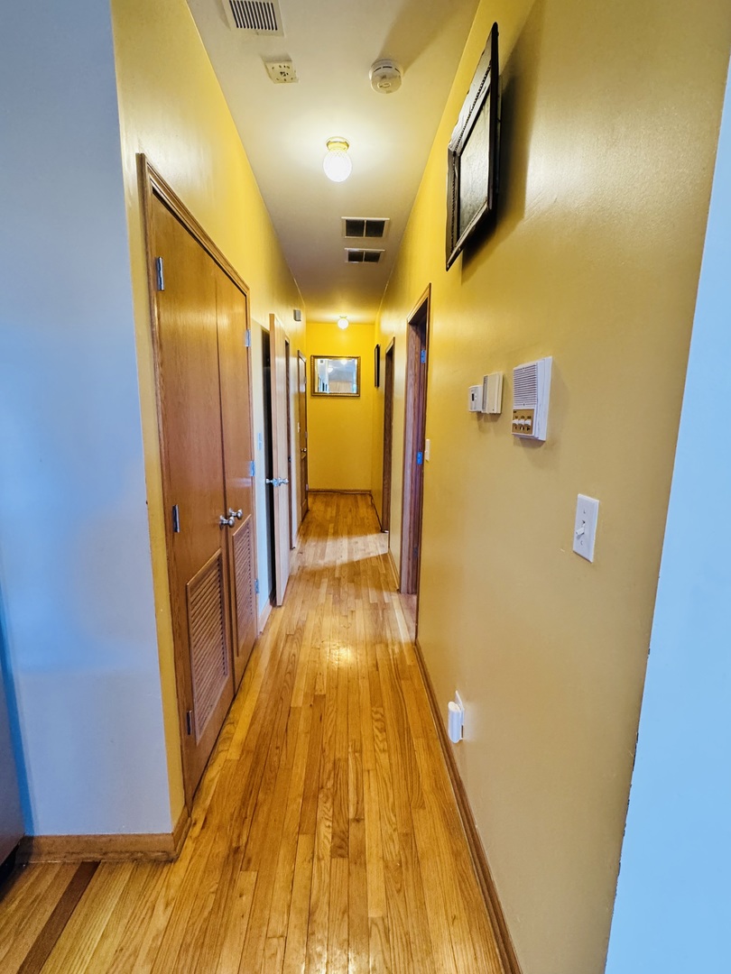 4242 S Vincennes Avenue 2 Property Photo 8