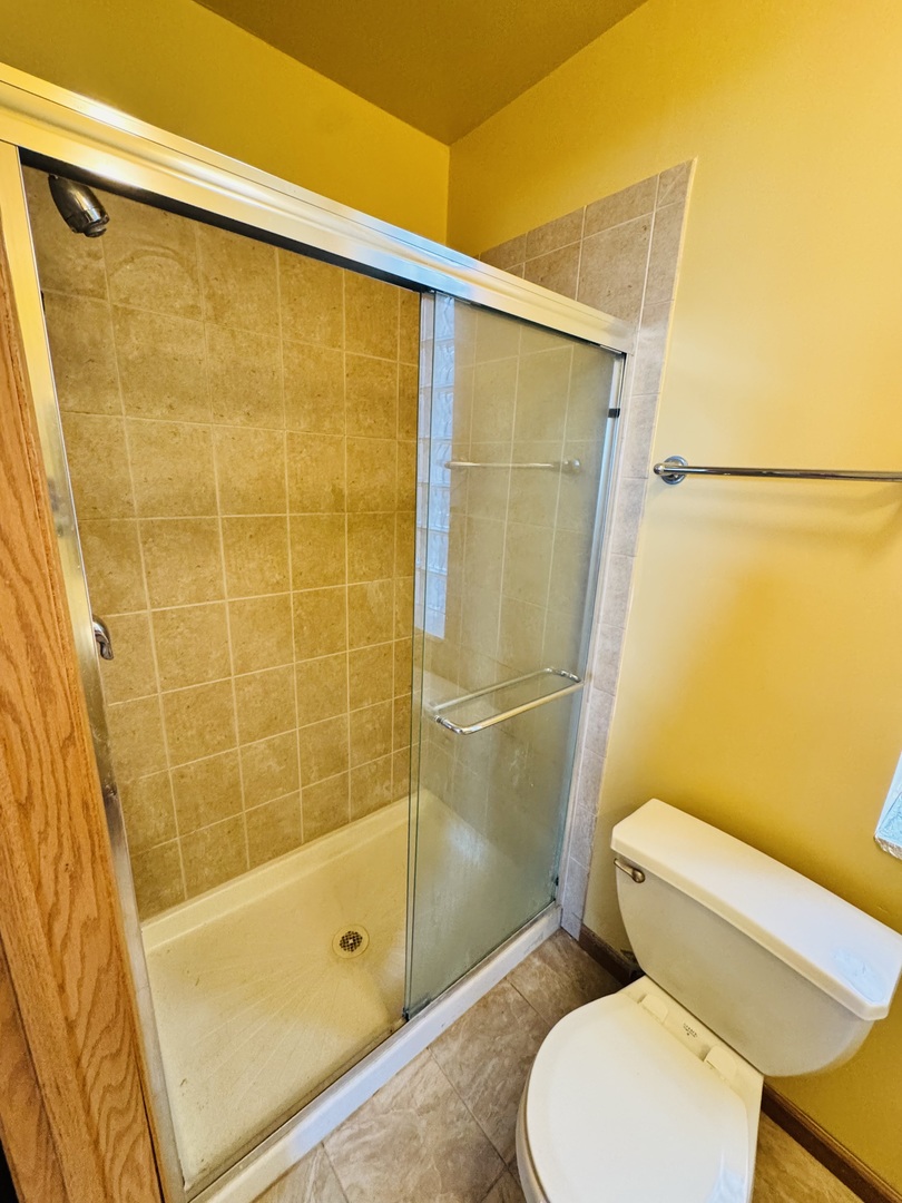 4242 S Vincennes Avenue 2 Property Photo 11