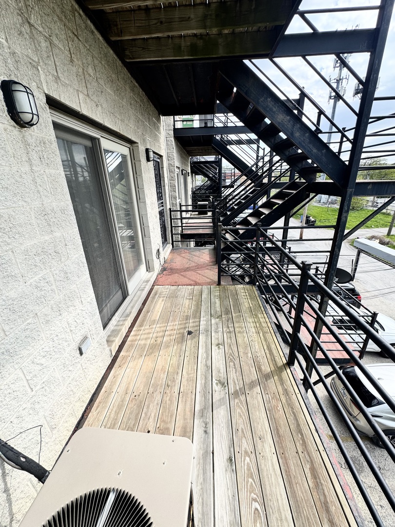 4242 S Vincennes Avenue 2 Property Photo 19