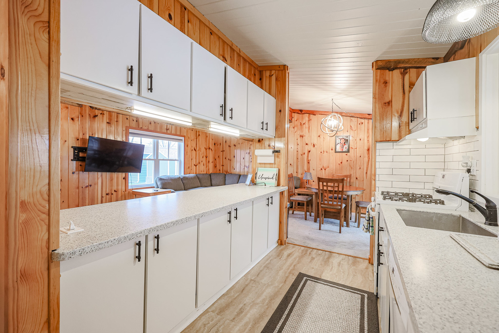 707 Kingston Boulevard Property Photo 27