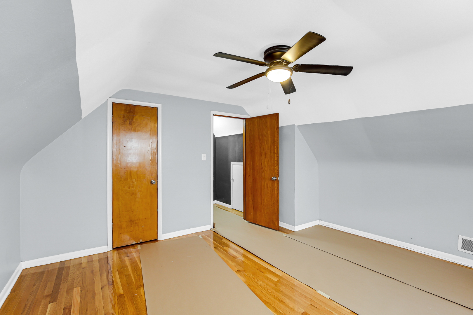 425 Webb Street Property Photo 13