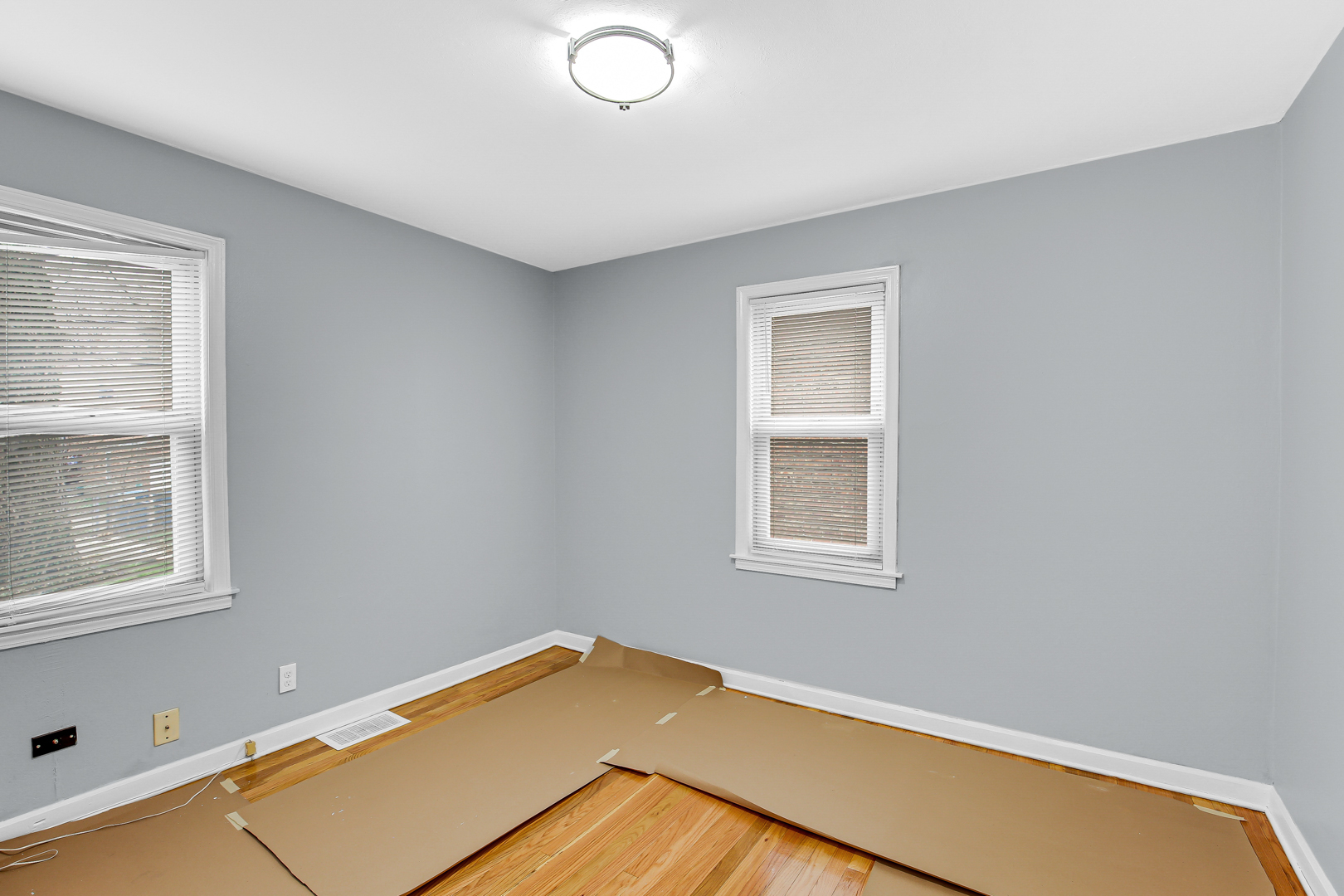 425 Webb Street Property Photo 15