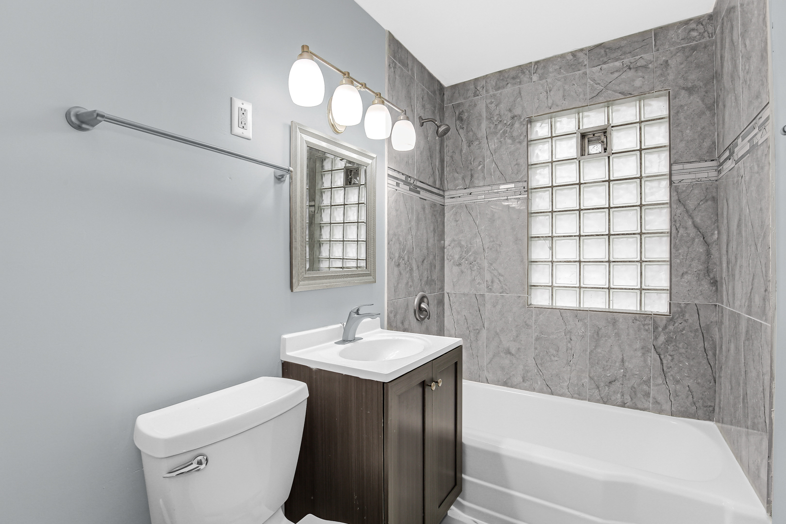 425 Webb Street Property Photo 19