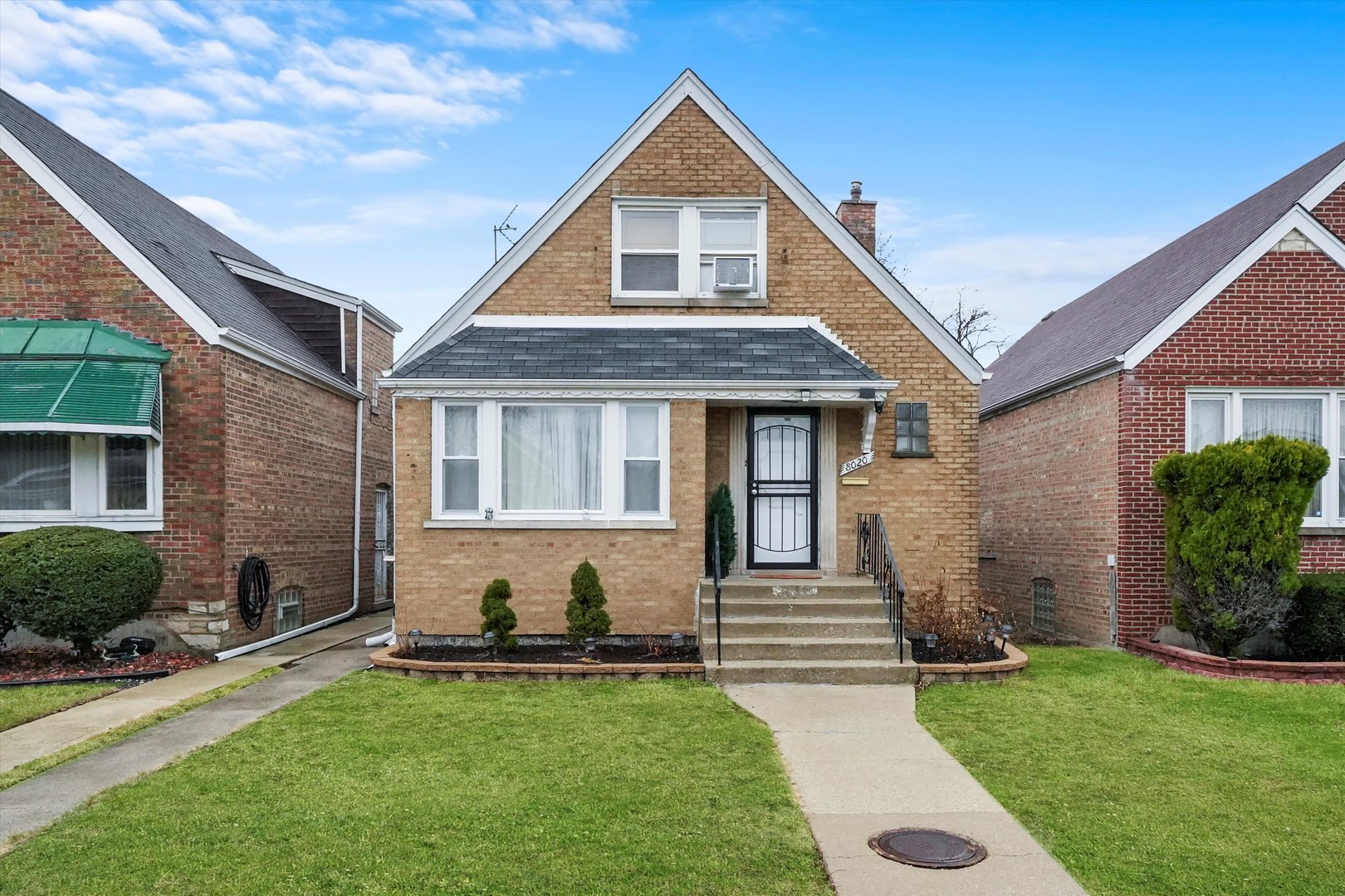 8020 S Mozart Street Property Photo