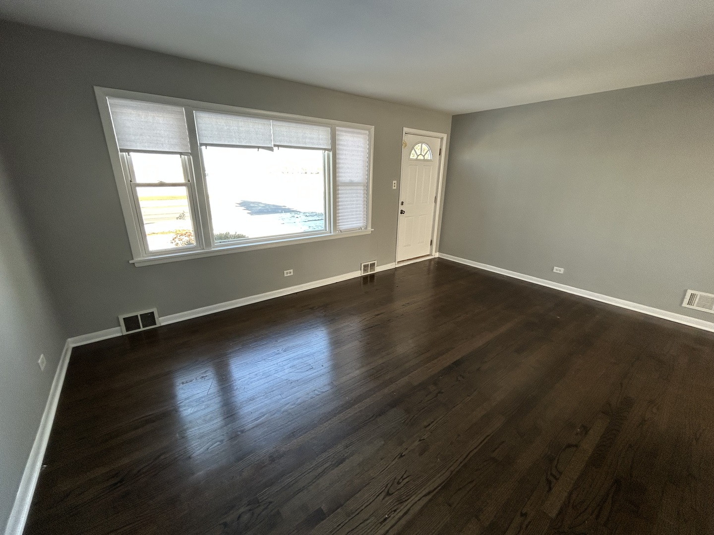 717 E 154th Street Property Photo 4