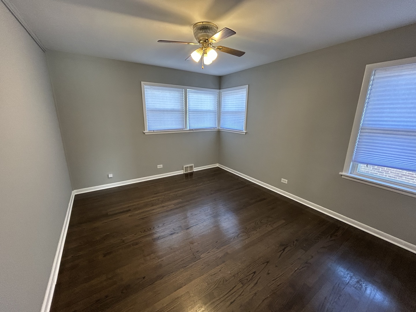 717 E 154th Street Property Photo 9