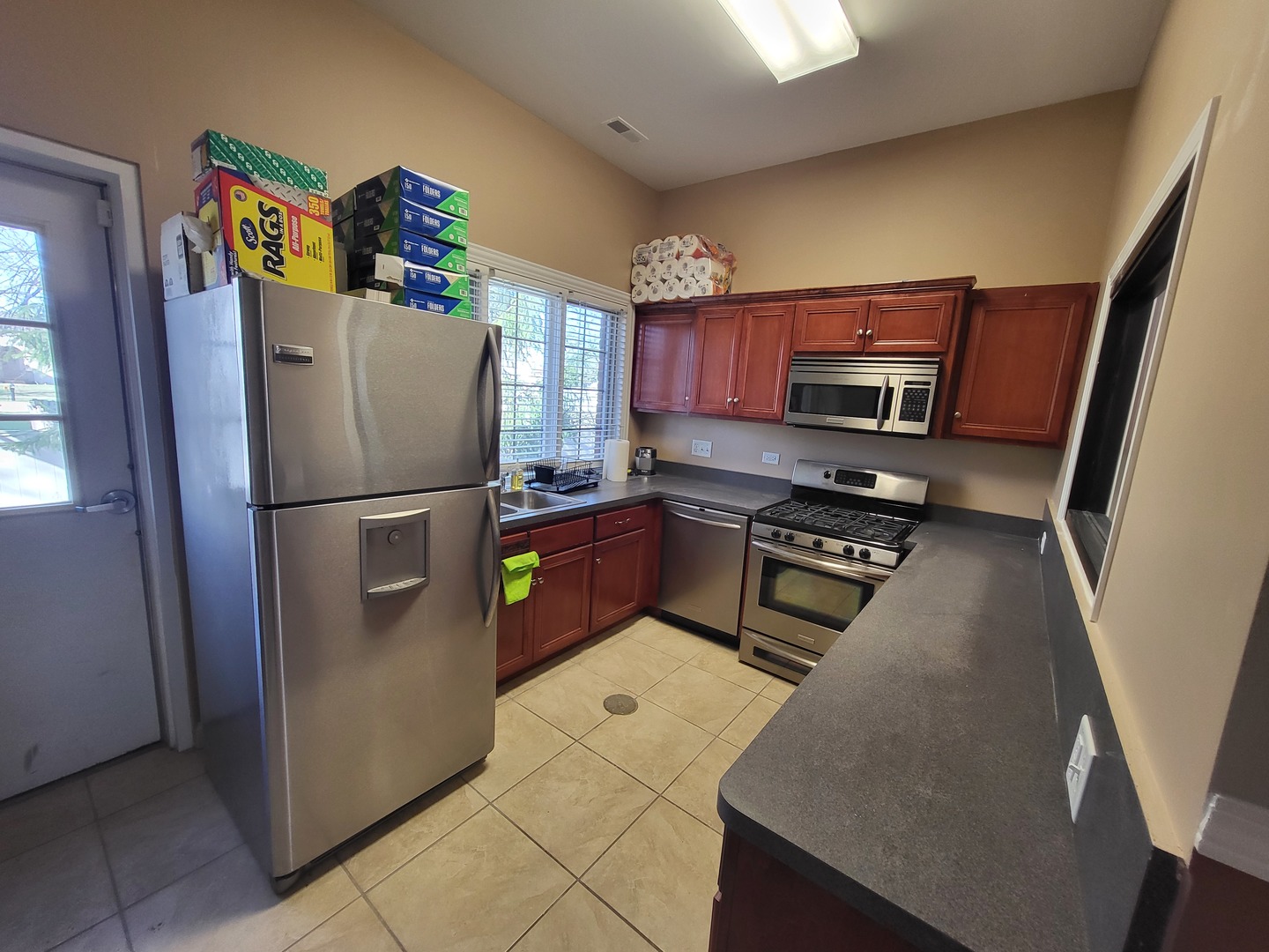 2551 Division Street 103 Property Photo 4