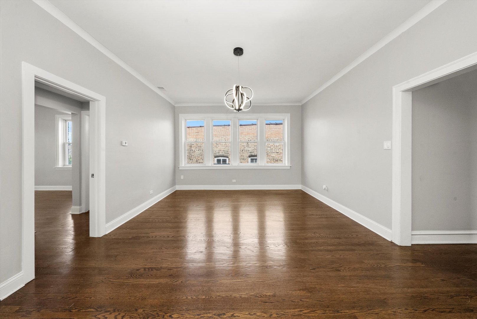 5426 W Jackson Boulevard Property Photo 4