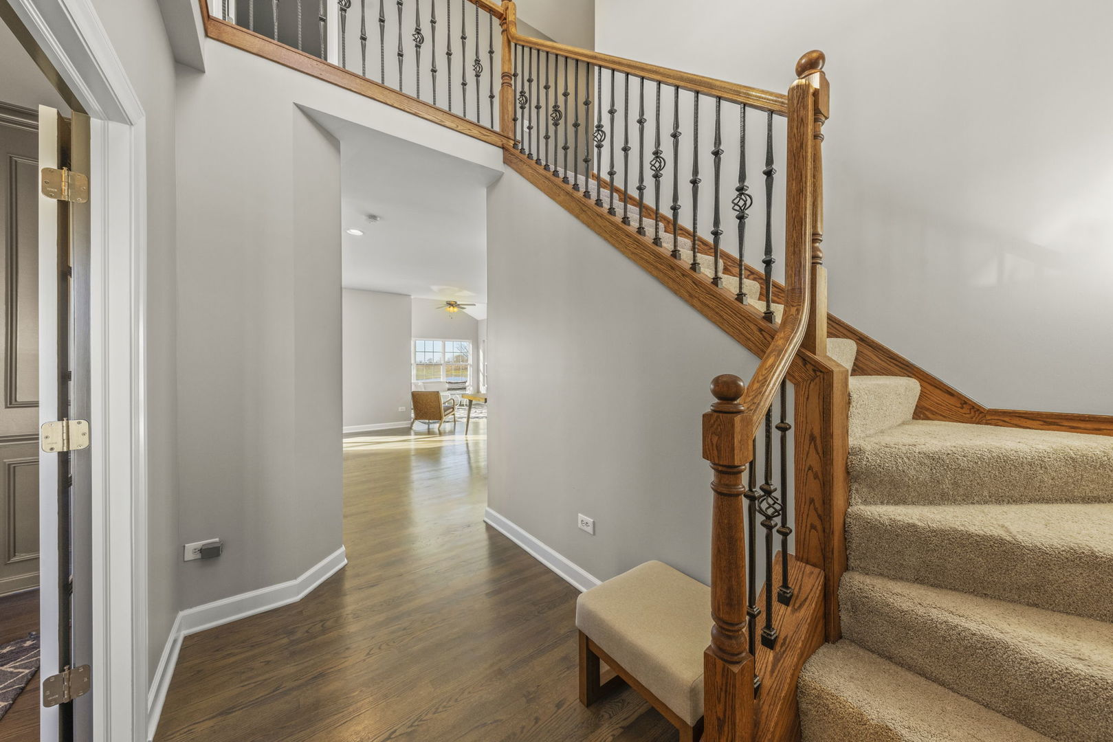 906 N Carly Circle Property Photo 2