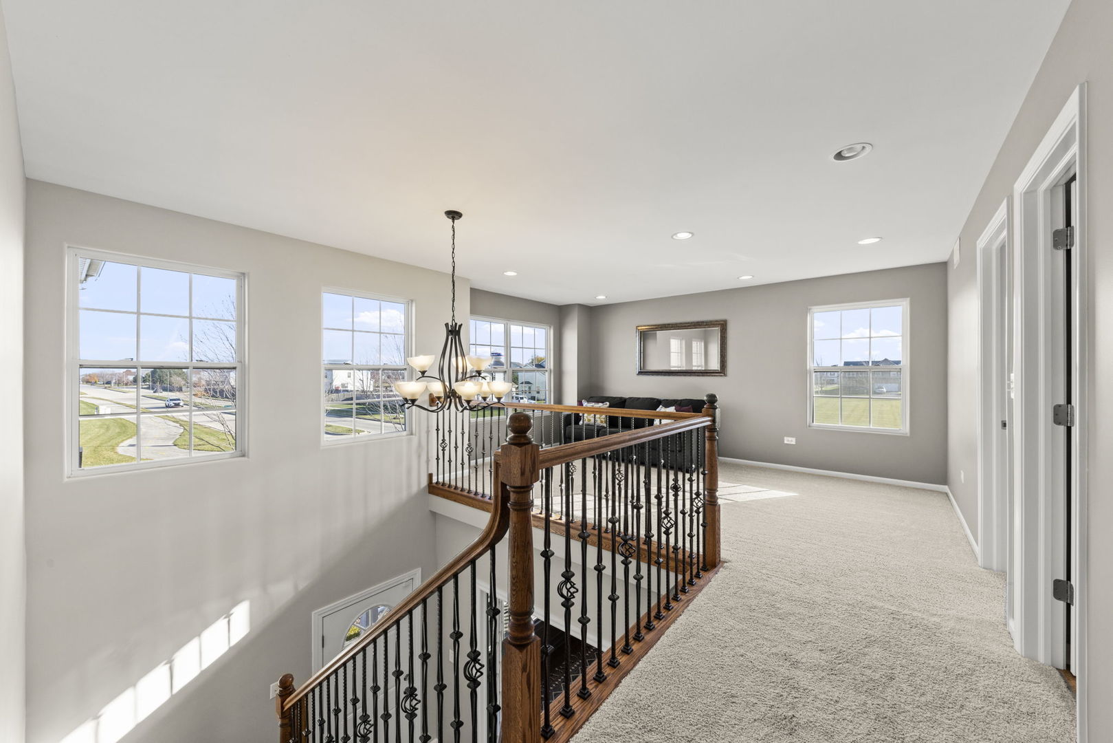 906 N Carly Circle Property Photo 9