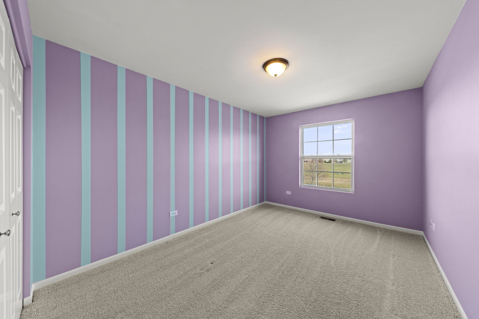 906 N Carly Circle Property Photo 12