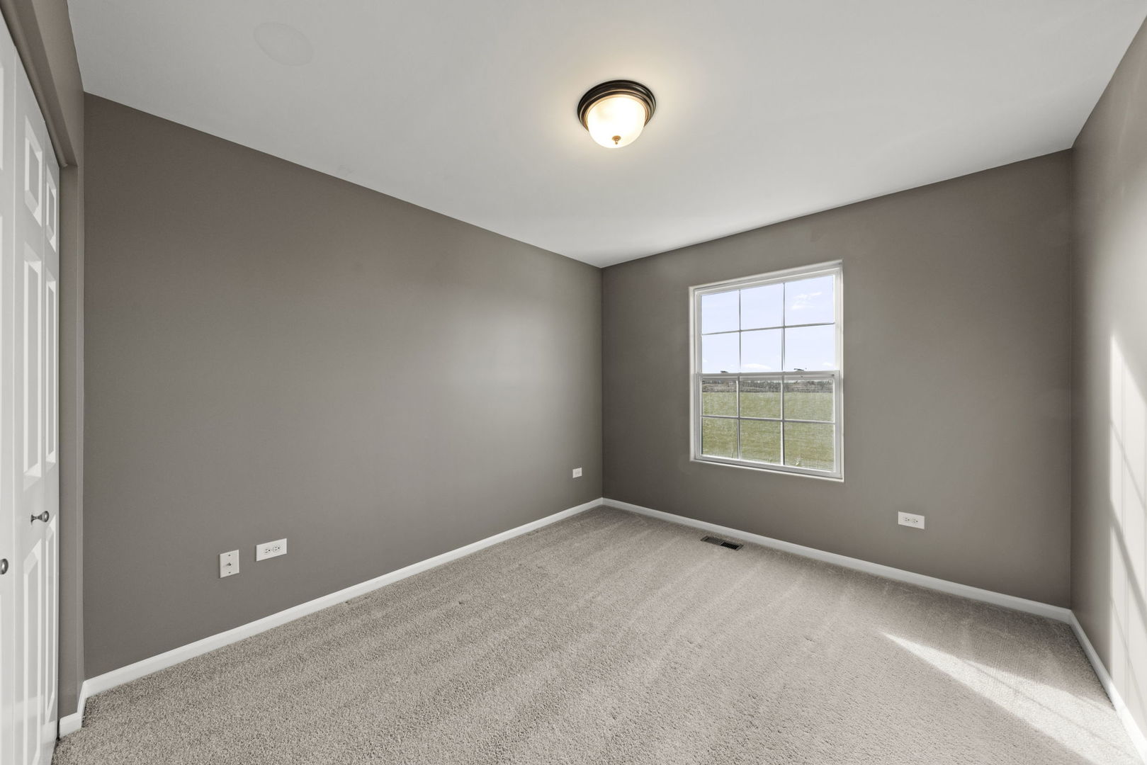 906 N Carly Circle Property Photo 14