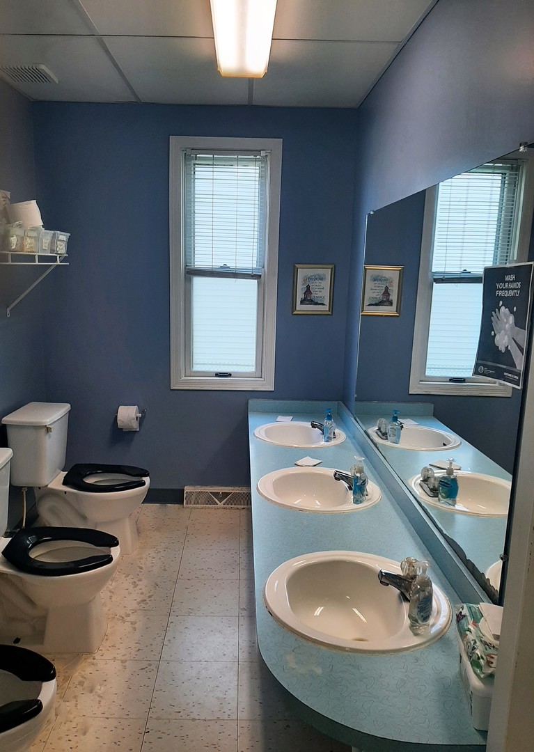 250 Peru Street Property Photo 10