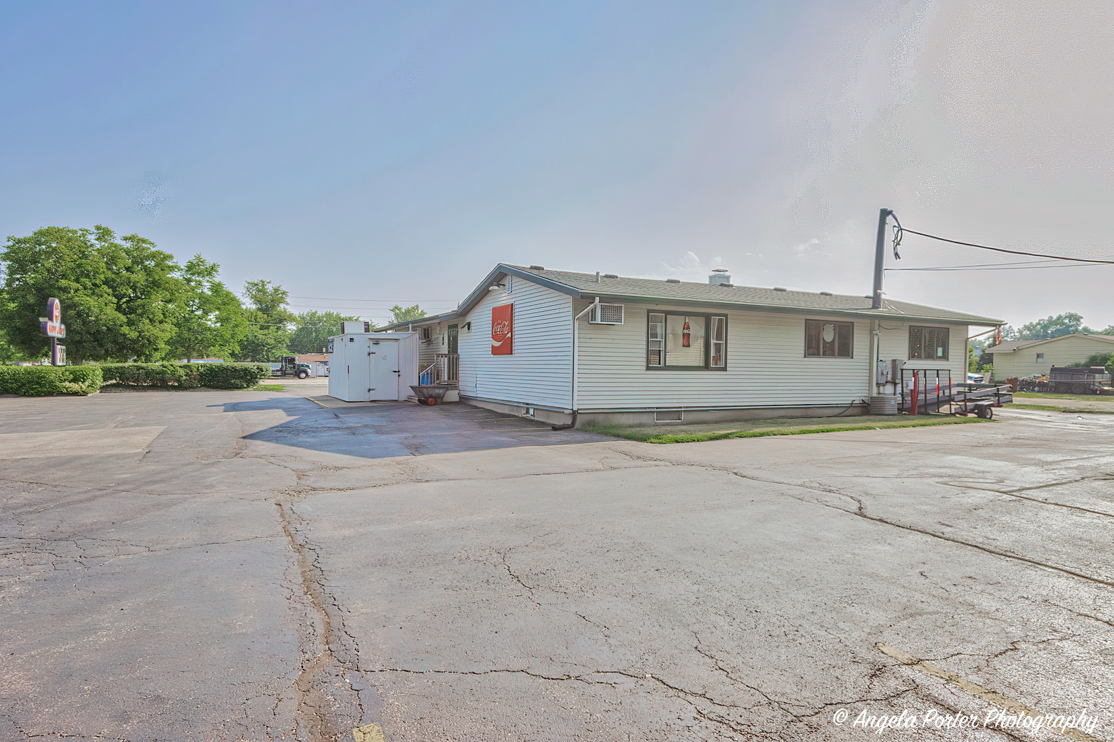 4911 W Elm Street Property Photo 2