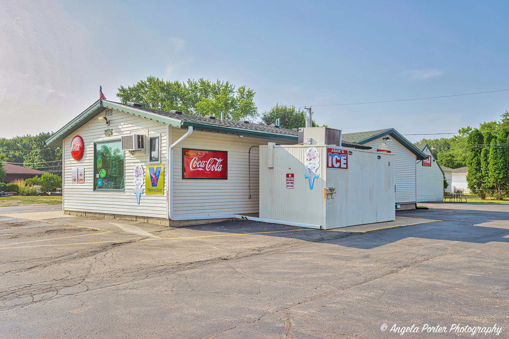 4911 W Elm Street Property Photo 4