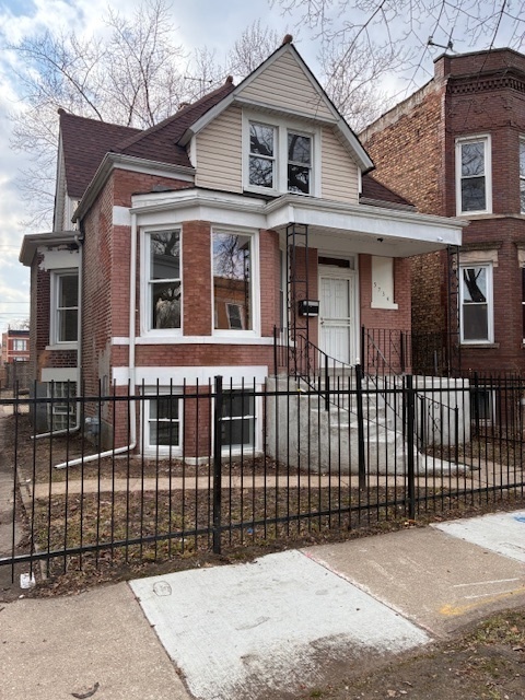 5734 S Sangamon Street Property Photo 1