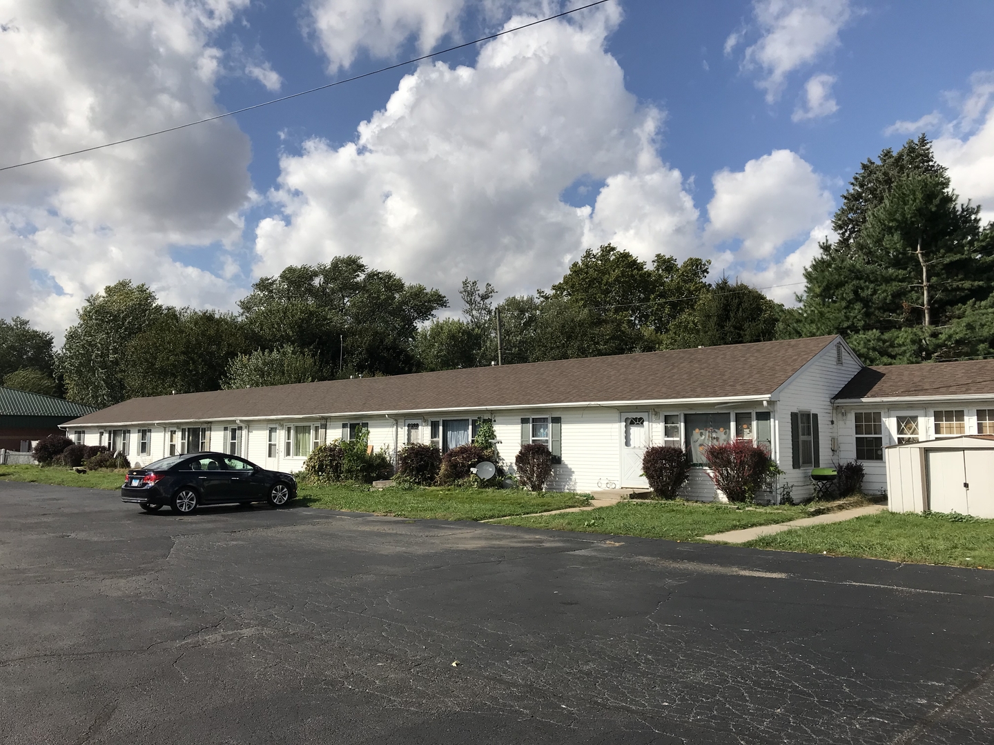 523 W Blackhawk Drive Property Photo 8
