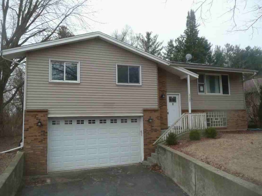 117 Liverpool Drive Property Photo 2