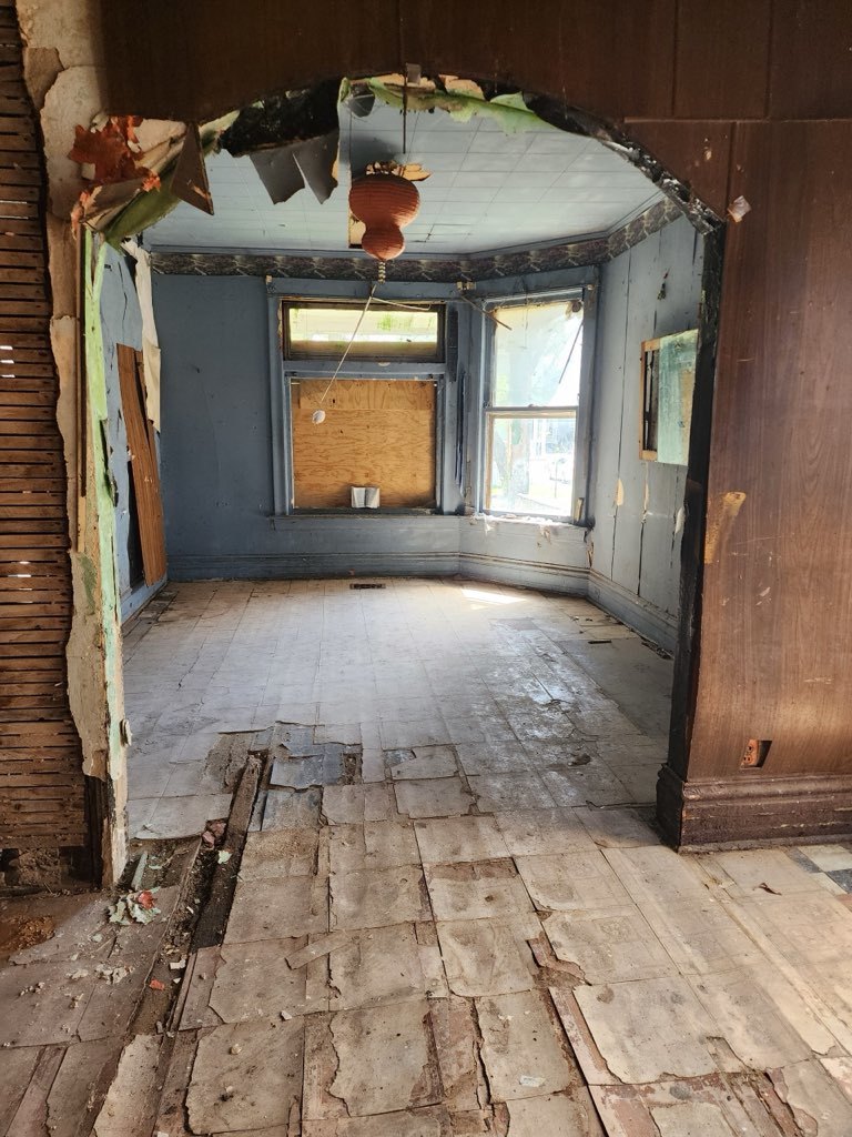 220 N Lorel Avenue Property Photo 12