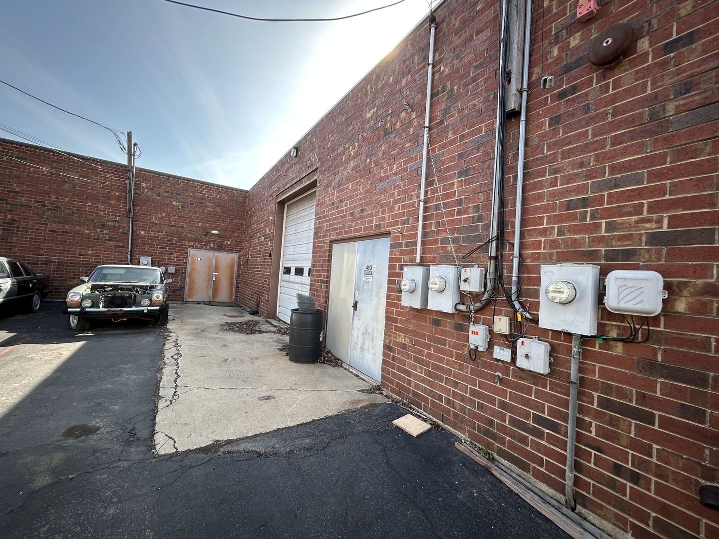 410 Ogden Avenue Property Photo 5
