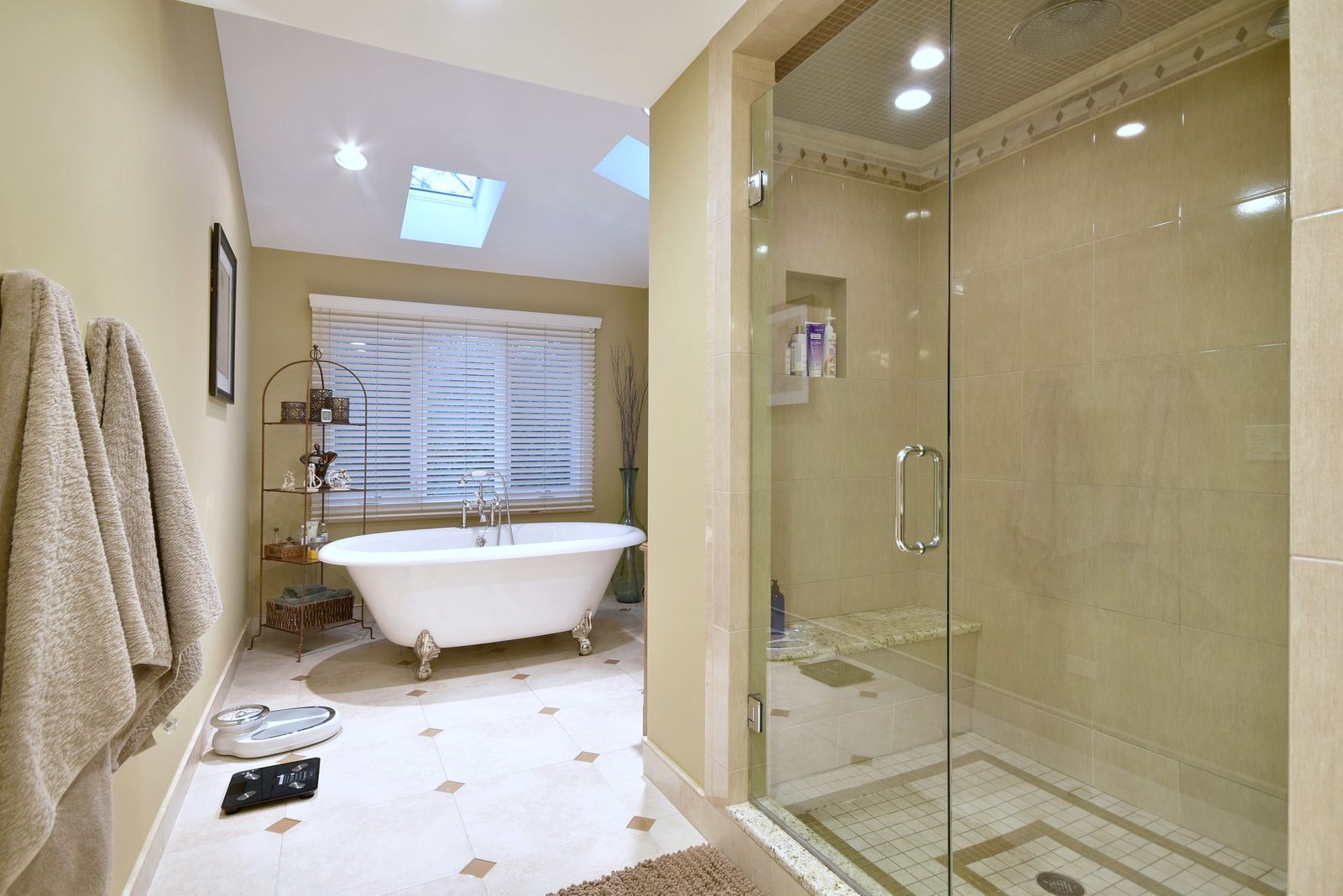 125 N Rainbow Road Property Photo 23