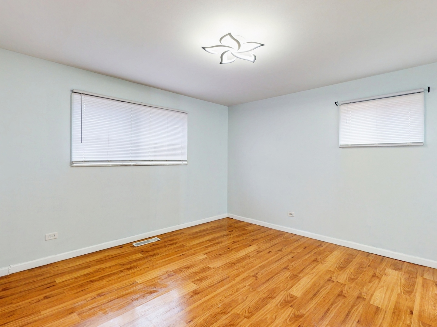 1317 Mackinaw Avenue Property Photo 10