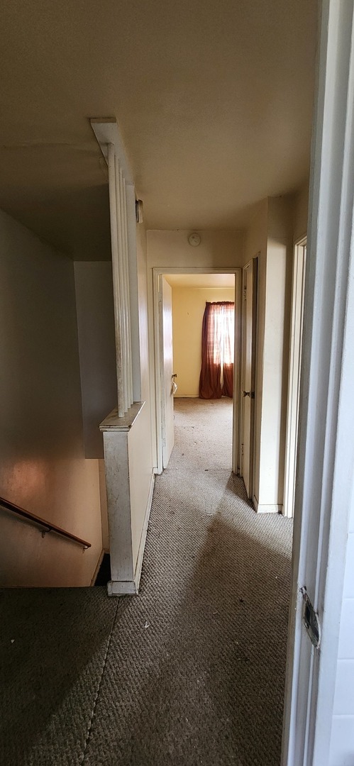 5065 W Gladys Avenue C Property Photo 8