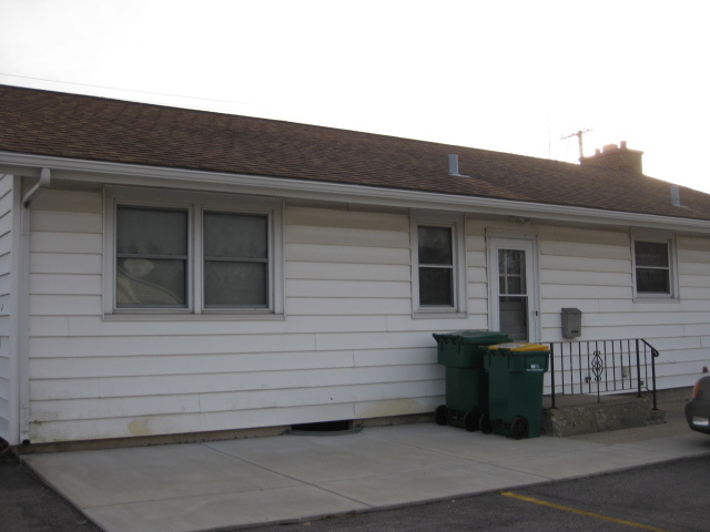 118 E Oak Knoll Drive Property Photo 3